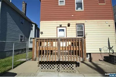 65 Madison Avenue, Clifton, NJ 07011 - Photo 5