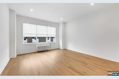 74 Clarendon Place 202 #202, Hackensack, NJ 07601 - Photo 7