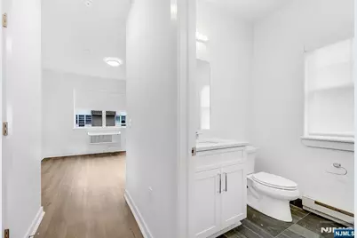 74 Clarendon Place 202 #202, Hackensack, NJ 07601 - Photo 19