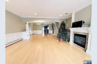 35 W Edsall Avenue A #A, Palisades Park, NJ 07650 - Photo 3