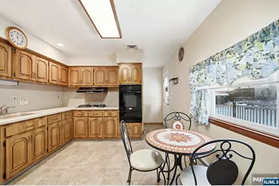 1065 Blanch Avenue, Norwood, NJ 07648 - Photo 11