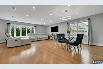 67 Central Avenue, Dumont, NJ 07628 - Photo 15