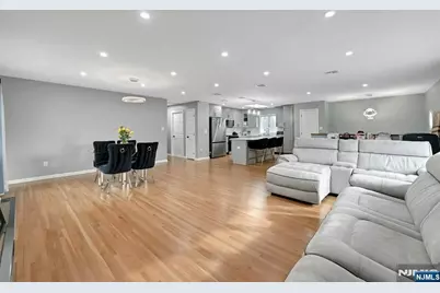 67 Central Avenue, Dumont, NJ 07628 - Photo 17