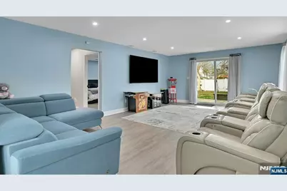 67 Central Avenue, Dumont, NJ 07628 - Photo 19