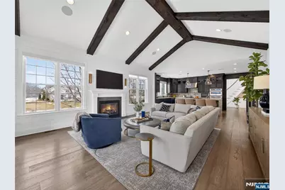 37 Spring Wolf Trail, Franklin Lakes, NJ 07417 - Photo 13