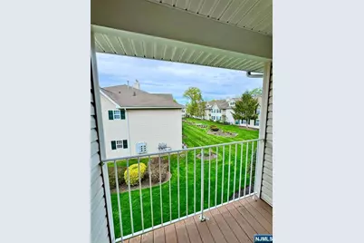 34 Chanda Court D034 #D034, Clifton, NJ 07012 - Photo 17