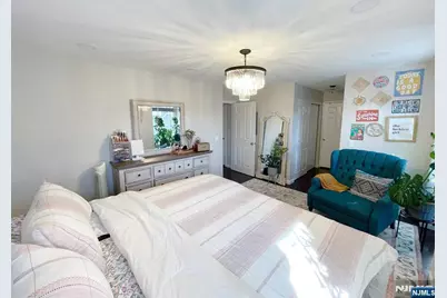 100 Crown Court 473 #473, Edgewater, NJ 07020 - Photo 11