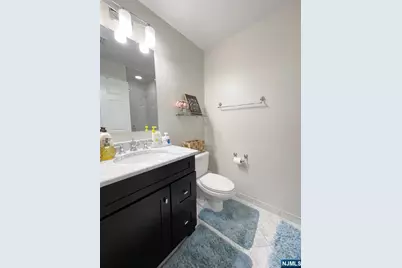 100 Crown Court 473 #473, Edgewater, NJ 07020 - Photo 21