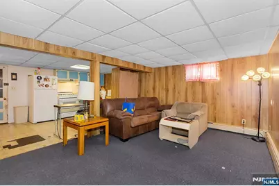 340 Kipp Avenue, Elmwood Park, NJ 07407 - Photo 29