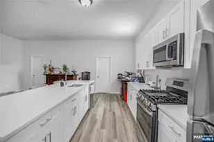 512 Monastery Pl 3, Union City, NJ 07087 - Photo 7