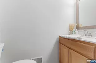 774 Sassafras Ct, Mahwah, NJ 07430 - Photo 9