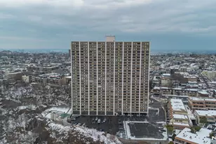 250 Gorge Road 8J, Cliffside Park, NJ 07010 - Photo 1