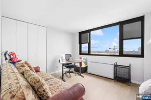 250 Gorge Road 8J, Cliffside Park, NJ 07010 - Photo 21