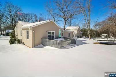 16 Windsor Drive, Park Ridge, NJ 07656 - Photo 35