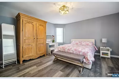 16 Windsor Drive, Park Ridge, NJ 07656 - Photo 19