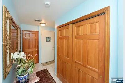 121 Frederick Avenue 2 #2, Hawthorne, NJ 07506 - Photo 9