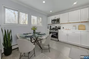 16 Cypress Peak Ln, Montvale, NJ 07645 - Photo 5