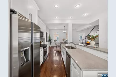 25 Roosevelt Drive, Wood Ridge, NJ 07075 - Photo 25