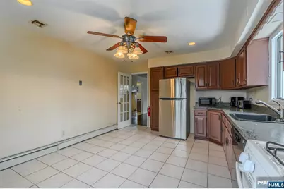 1 Veterans Place 2 #2, Elmwood Park, NJ 07407 - Photo 11