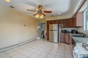 1 Veterans Pl 2, Elmwood Park, NJ 07407 - Photo 11