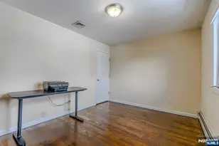 1 Veterans Pl 2, Elmwood Park, NJ 07407 - Photo 21