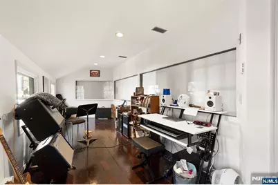 9 Prospect Terrace, Montclair, NJ 07042 - Photo 13