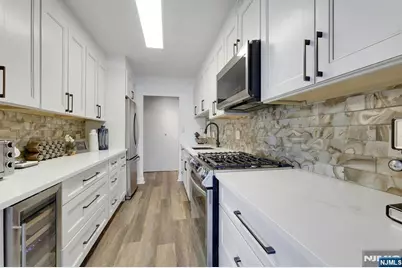 6 Horizon Road 2209 #2209, Fort Lee, NJ 07024 - Photo 9