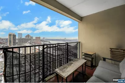 6 Horizon Road 2209 #2209, Fort Lee, NJ 07024 - Photo 3