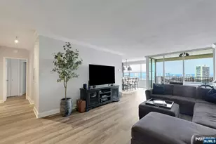 6 Horizon Road 2209, Fort Lee, NJ 07024 - Photo 1