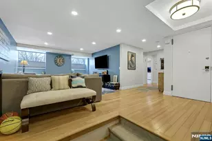 2 Horizon Rd, Fort Lee, NJ 07024 - Photo 19