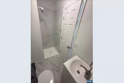 20 18th Street 2 #2, East Orange, NJ 07017 - Photo 7