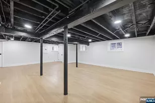 88 10th St, Newark, NJ 07107 - Photo 25