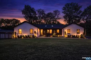 580 Nordhoff Dr, Leonia, NJ 07605 - Photo 3