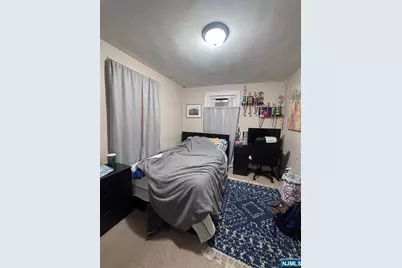 365 10th Avenue, Paterson, NJ 07514 - Photo 23