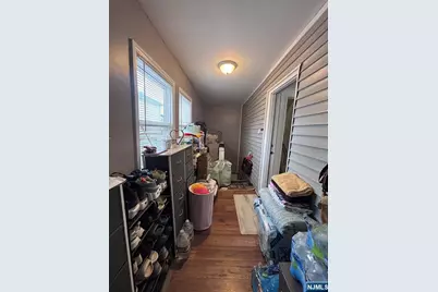 365 10th Avenue, Paterson, NJ 07514 - Photo 41