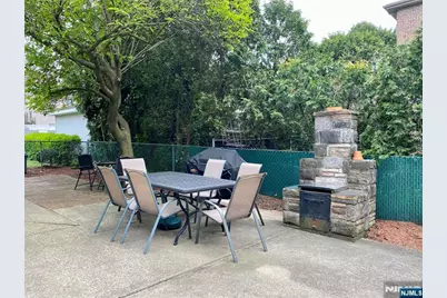 66-70 Liberty Place, Palisades Park, NJ 07650 - Photo 19