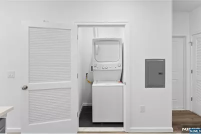 51 E Main Street 210 #210, Bergenfield, NJ 07621 - Photo 21