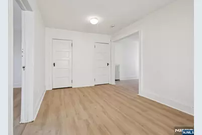 66 N Washington Avenue 1 #1, Bergenfield, NJ 07621 - Photo 11