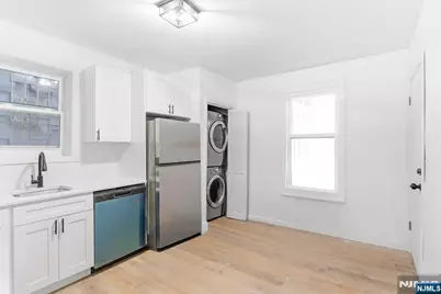 528 13th Street 1 #1, Newark, NJ 07103 - Photo 9