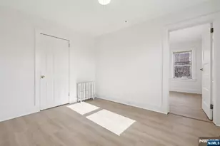 66 Washington Ave 64, Bergenfield, NJ 07621 - Photo 9