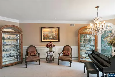 457 Devonshire Drive, Franklin Lakes, NJ 07417 - Photo 27