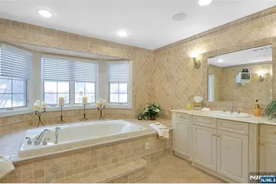 457 Devonshire Drive, Franklin Lakes, NJ 07417 - Photo 37