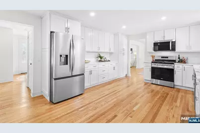 27 Norwood Avenue, Glen Rock, NJ 07452 - Photo 7