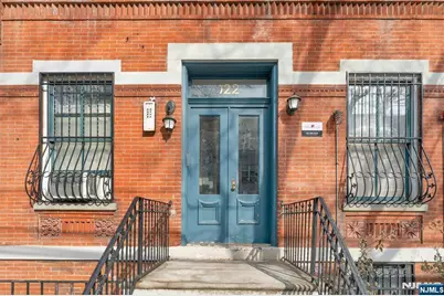 122 Bright Street 4 W #4 W, Jersey City, NJ 07302 - Photo 1