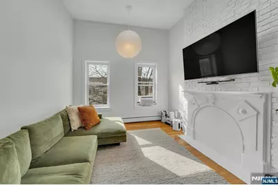 122 Bright Street 4 W #4 W, Jersey City, NJ 07302 - Photo 5