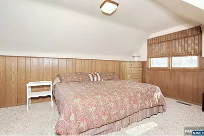 7 Overlook Drive, Dumont, NJ 07628 - Photo 25