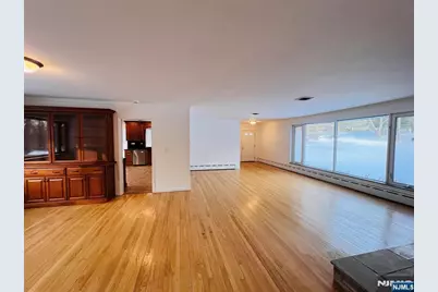 391 Forest Road, Mahwah, NJ 07430 - Photo 7