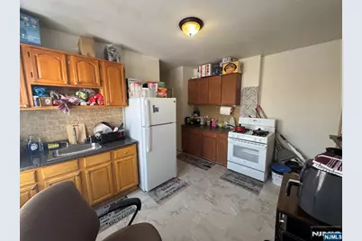 73 Hamilton Street, East Orange, NJ 07017 - Photo 5