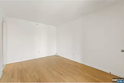 700 Grove Street 9M #9M, Jersey City, NJ 07310 - Photo 17