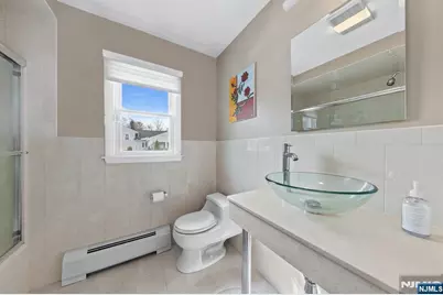 206 Harwood Place, Paramus, NJ 07652 - Photo 33